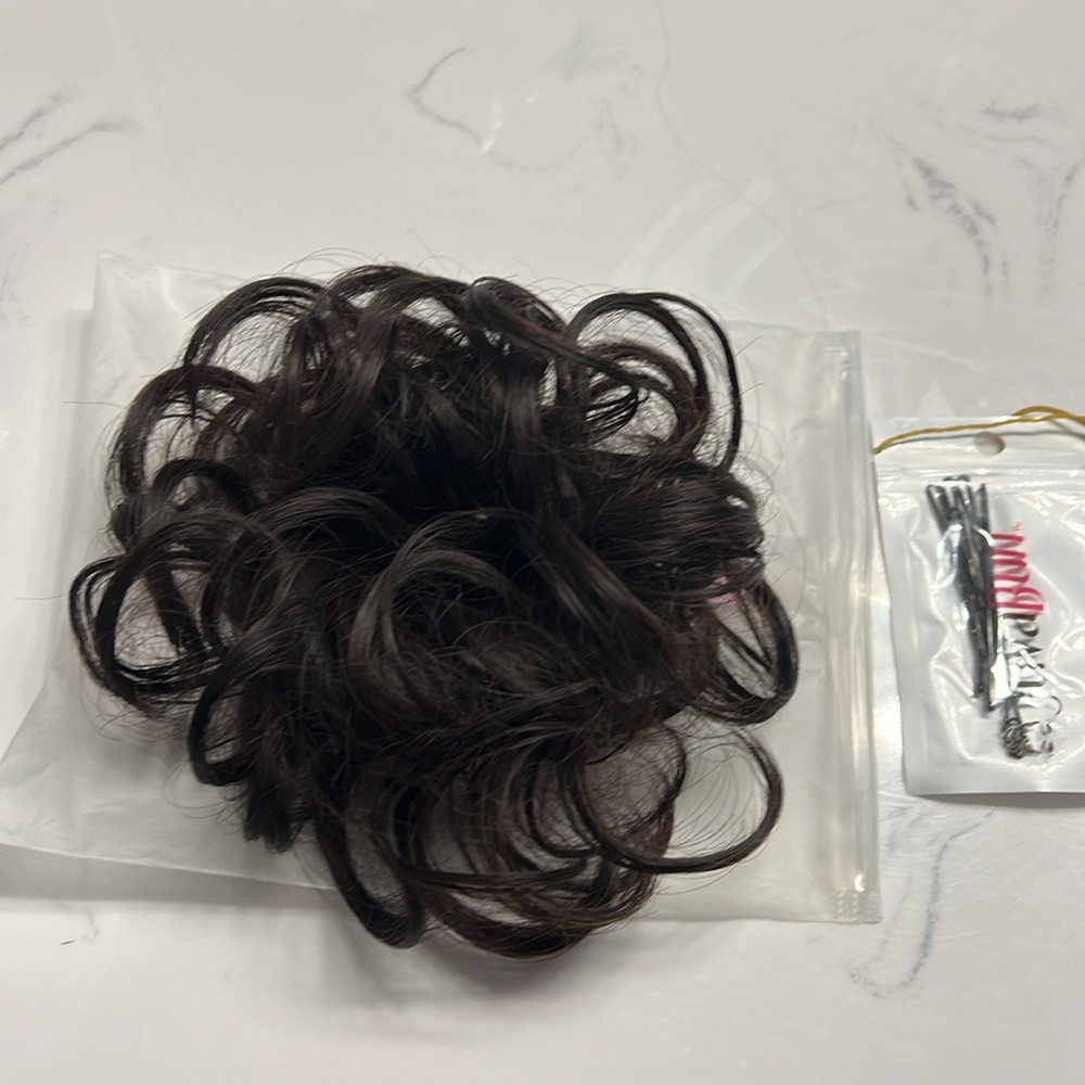 Womens messy bun in black - Picture 4 of 8